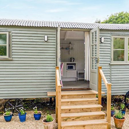 Fig Tree Shepherds Hut Bridport Extérieur photo
